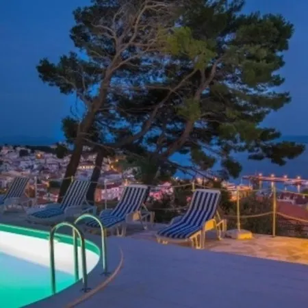 6 شقة Baška Voda